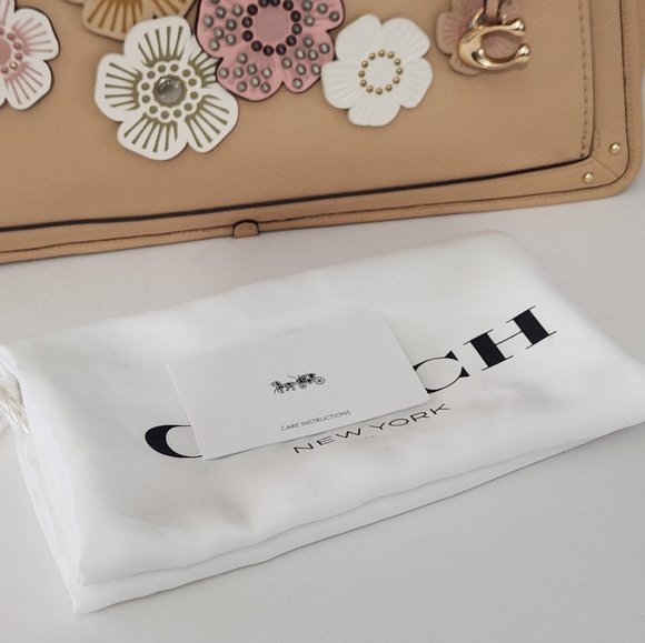 NWT COACH UPCRAFTED TEA ROSE DREAMER 36 SATCHEL BAG IN BEECHWOOD - Picture 6 of 9